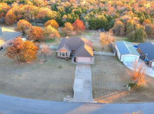170 W Lily Ln, Edmond, OK 73025