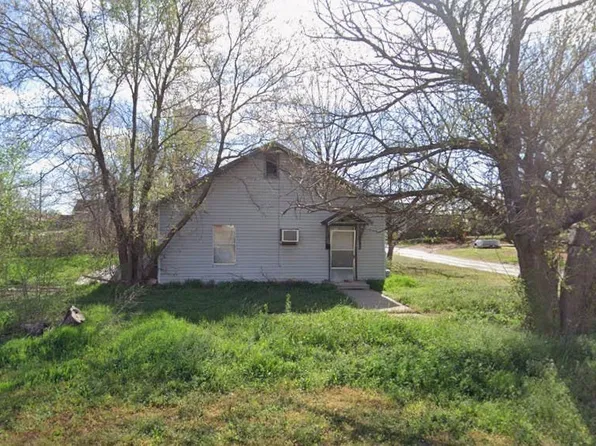 902 N Broadway St, Sayre, OK 73662
