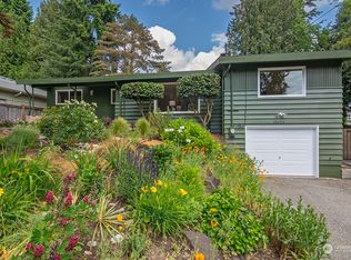 11526 36th Ave NE, Seattle, WA 98125