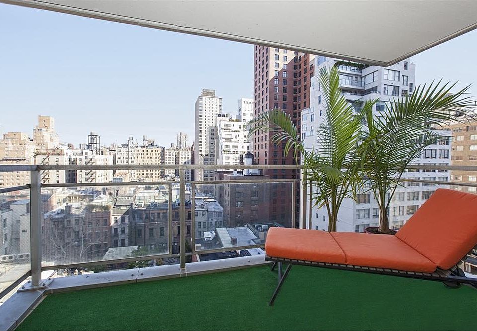 1st image of 931 Lexington Ave #12J