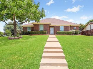 6601 Lucilla Ct, Edgecliff Village, TX 76134