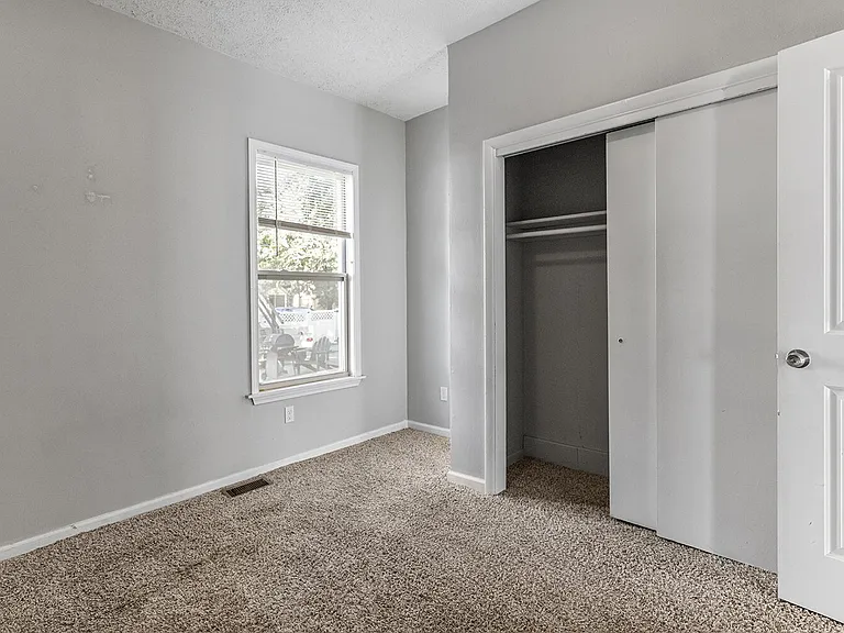 851 Park St SW #1 — Photo 11