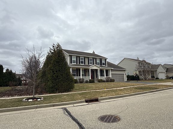 3rd image of 10907 65th St