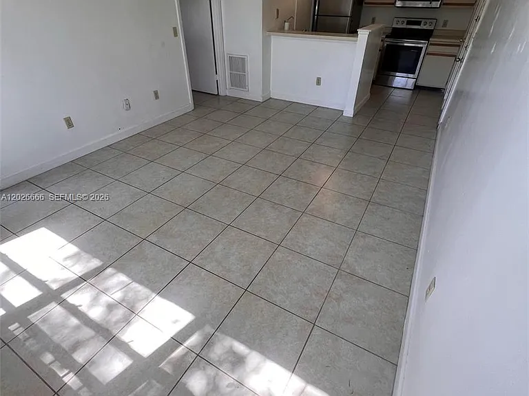 4581 W McNab Rd #20 — Photo 12