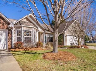 27 Mansfield Cir, Greensboro, NC 27455