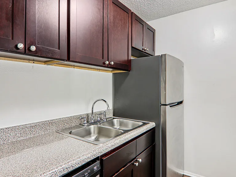 Andover Park Apartments — Photo 29