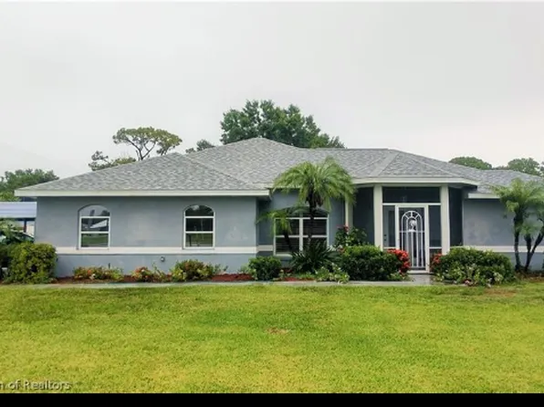 4008 Sebring Pkwy, Sebring, FL 33870
