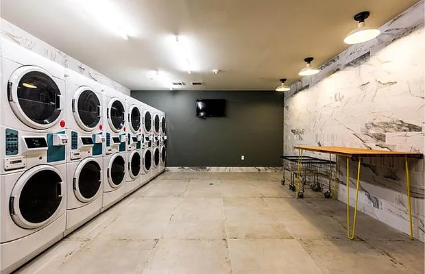 Rented by Owner | media 44