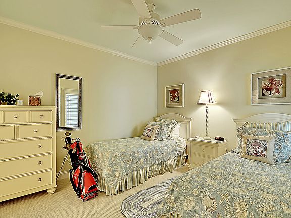 3rd image of 5123 Sea Forest Dr