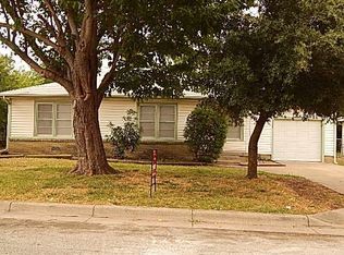 5324 Jerri Ln, Haltom City, TX 76117