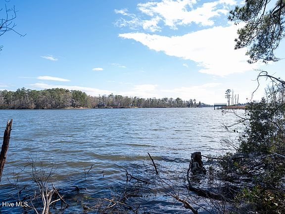 3rd image of 668 Sawmill Landing Road