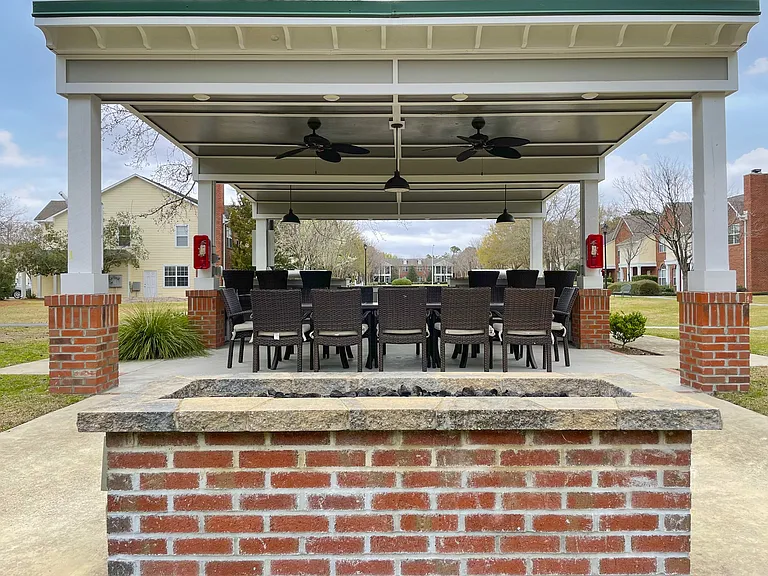 Grilling stations