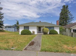 823 W 8th St, Port Angeles, WA