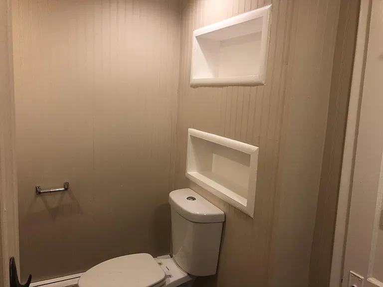 Full Bath with Built-Ins
