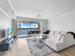 9700 Gulf Shore DR #202, NAPLES, FL 34108
