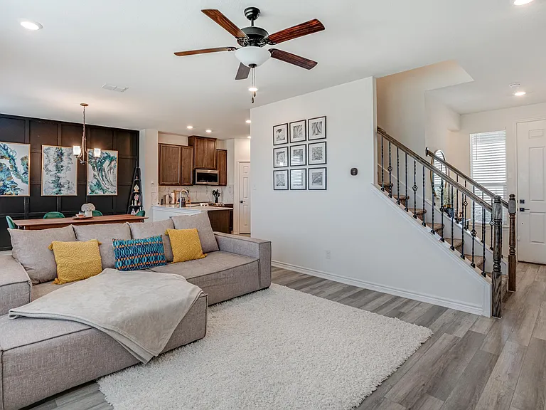 1806 Overlook Bnd — Photo 7