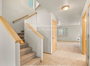 Four Bedroom Home in Powellhurst-Gilbert!, Portland, OR 97236