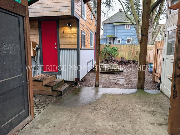 2nd image of 5326 N Montana Ave #B