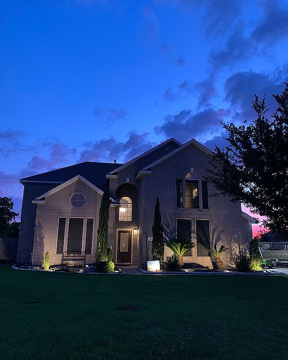 1st image of 8011 Tallow Wood Ct