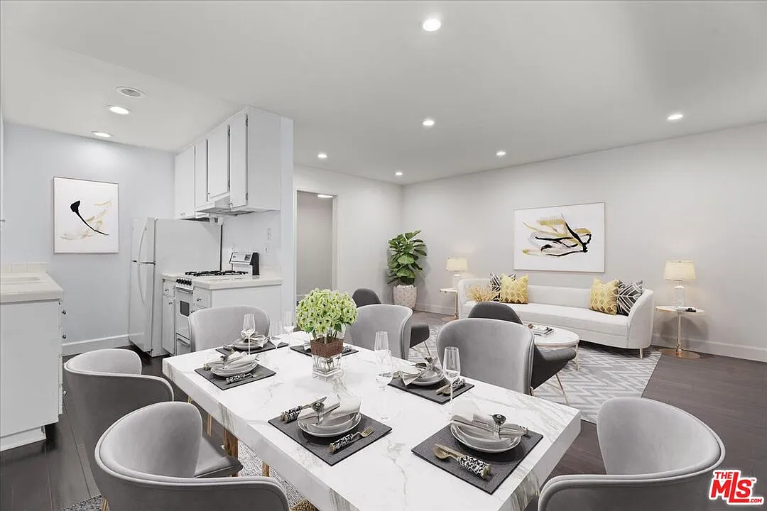 1 bed, 1.0 bath, 673 sqft, $3,000 — Photo 4
