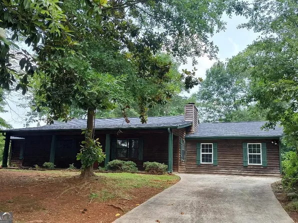 2717 Stanton Woods Dr SE, Conyers, GA 30094