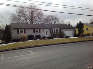 514 W Saint Elmo St, Nazareth, PA 18064