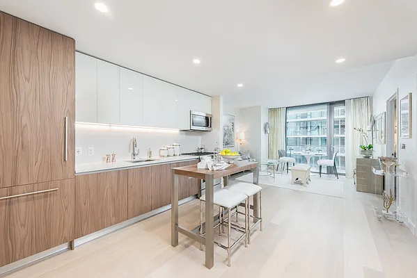 Sold by Sky View Parc Sales LLC | media 3