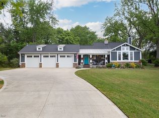 1225 Ledge Rd, Hinckley, OH 44233