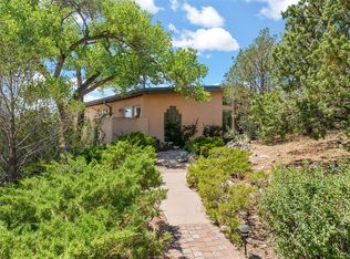 904 Paseo De La Cuma, Santa Fe, NM 87501