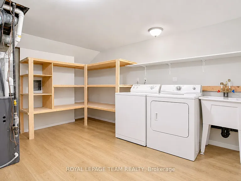 31 Pritchard Dr — Photo 15