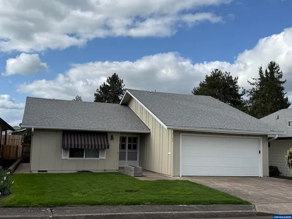 3144 Oakcrest Dr NW, Salem, OR 97304