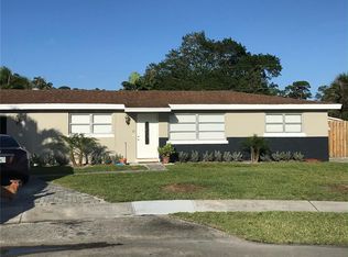 5957 Fern Ct, West Palm Beach, FL 33415