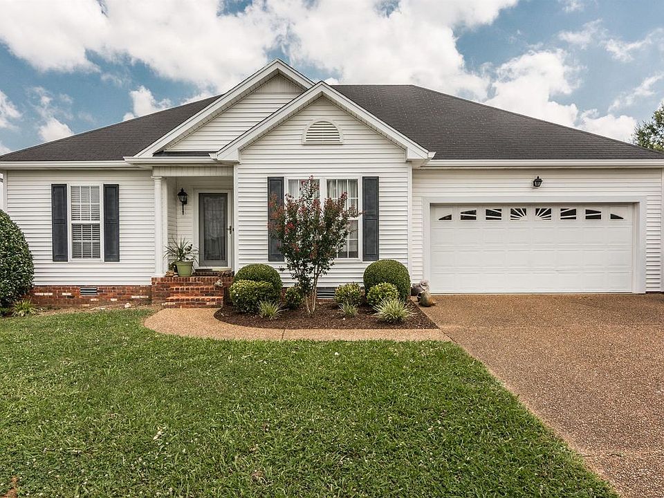 1st image of 1104 Gray Bill Dr