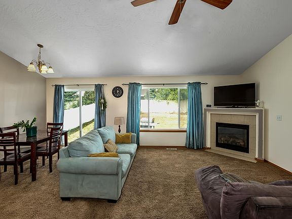 4th image of 807 E Angie Ave