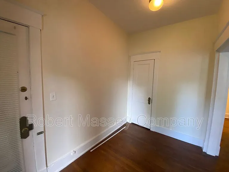2014 Cherokee Pkwy #E — Photo 2
