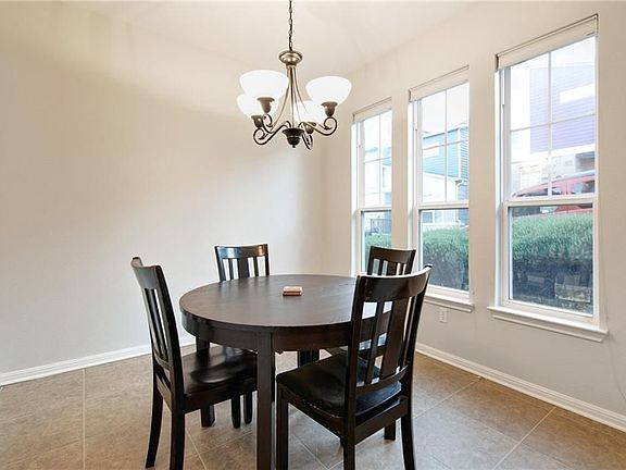 5th image of 1924 Tramson Dr Unit 100