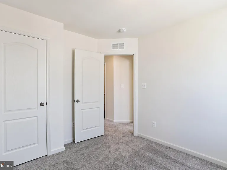 18 Clifton Mnr — Photo 24