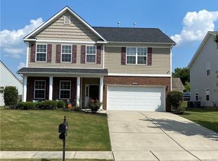 10619 Atkins Ridge Dr, Charlotte, NC 28213