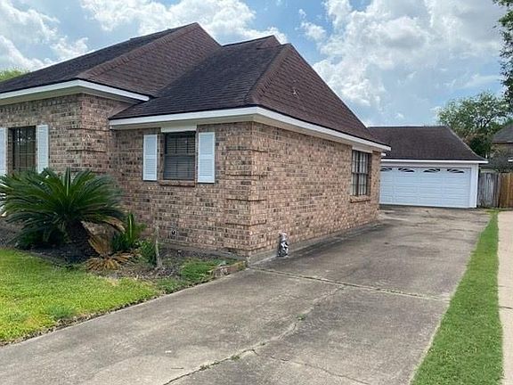 3rd image of 14919 Mesita Dr