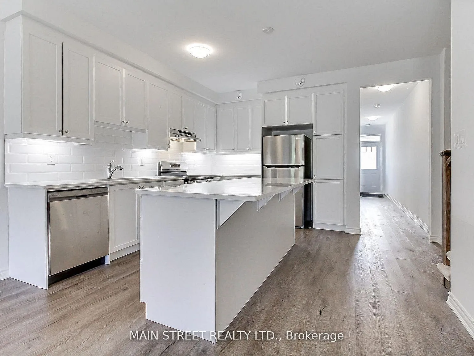3 bed, $2,900 — Photo 4