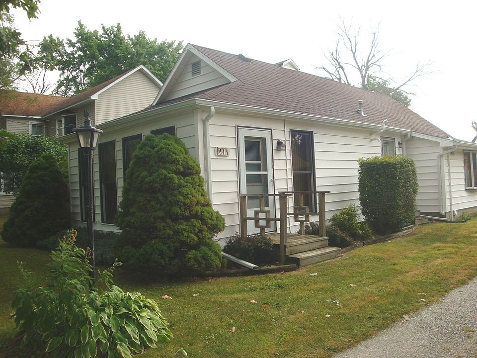 1st image of 211 S Grove St