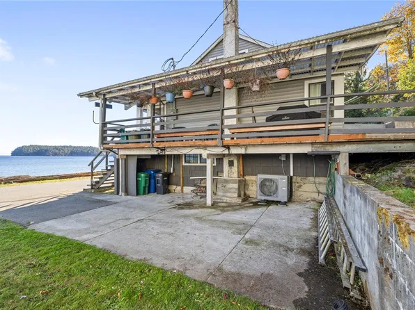 2535 Battersea Rd, Nanaimo, BC V9S 3X6