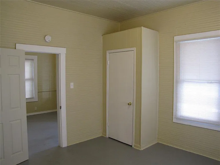 1026 E 15th Ave — Photo 12