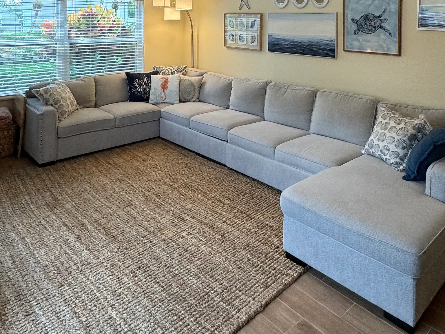 2 bed, 2.5 bath, 1374 sqft, $2,300 — Photo 4