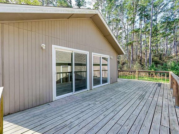 4th image of 6 Forest Holw