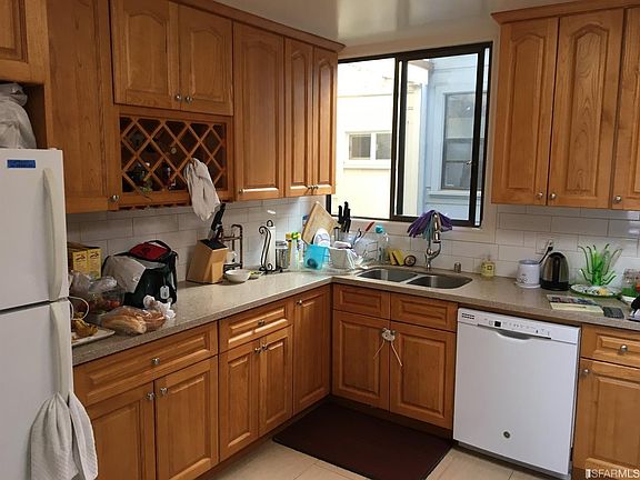 2nd image of 2039 Judah St