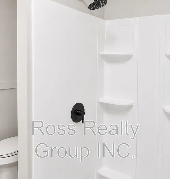 702 Boalt St #DOWNSTAIRS — Photo 8