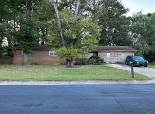 5965 Monterey Dr, Morrow, GA 30260