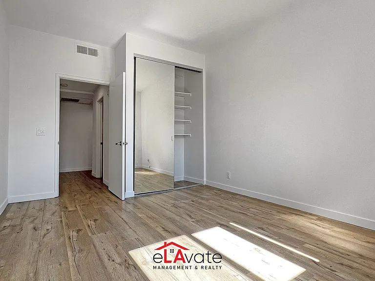 14515 Dickens St. — Photo 16