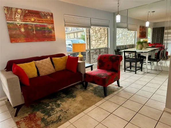 500 E Riverside Dr APT 149, Austin, TX 78704
